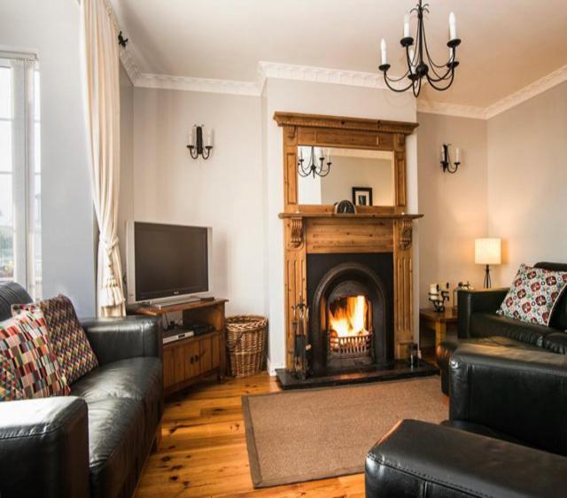 Superior 4 Bed House In Moville Donegal . Exterior photo